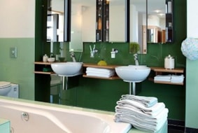 Badkamer achterwanden
